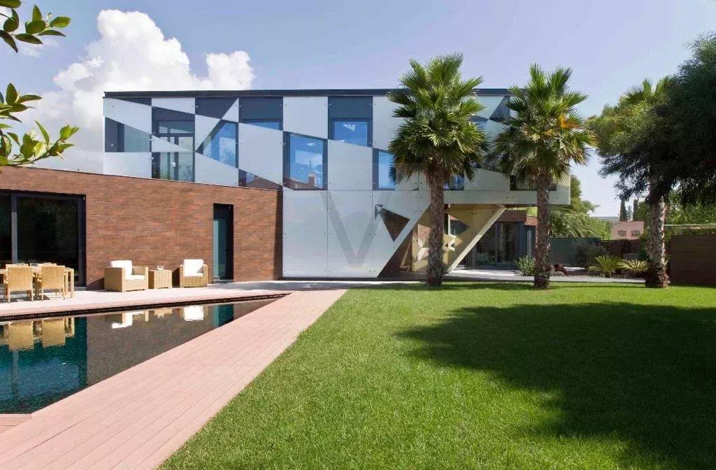 Contemporary Elegance by the Sea: Architectural Masterpiece in Sitges — Sitges