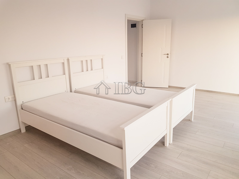 Brand New 3-bed, 3-bath house with Sea view and pool in Balchik — photo 7 of 12