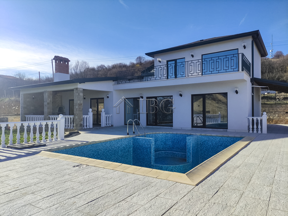 Brand New 3-bed, 3-bath house with Sea view and pool in Balchik — main photo