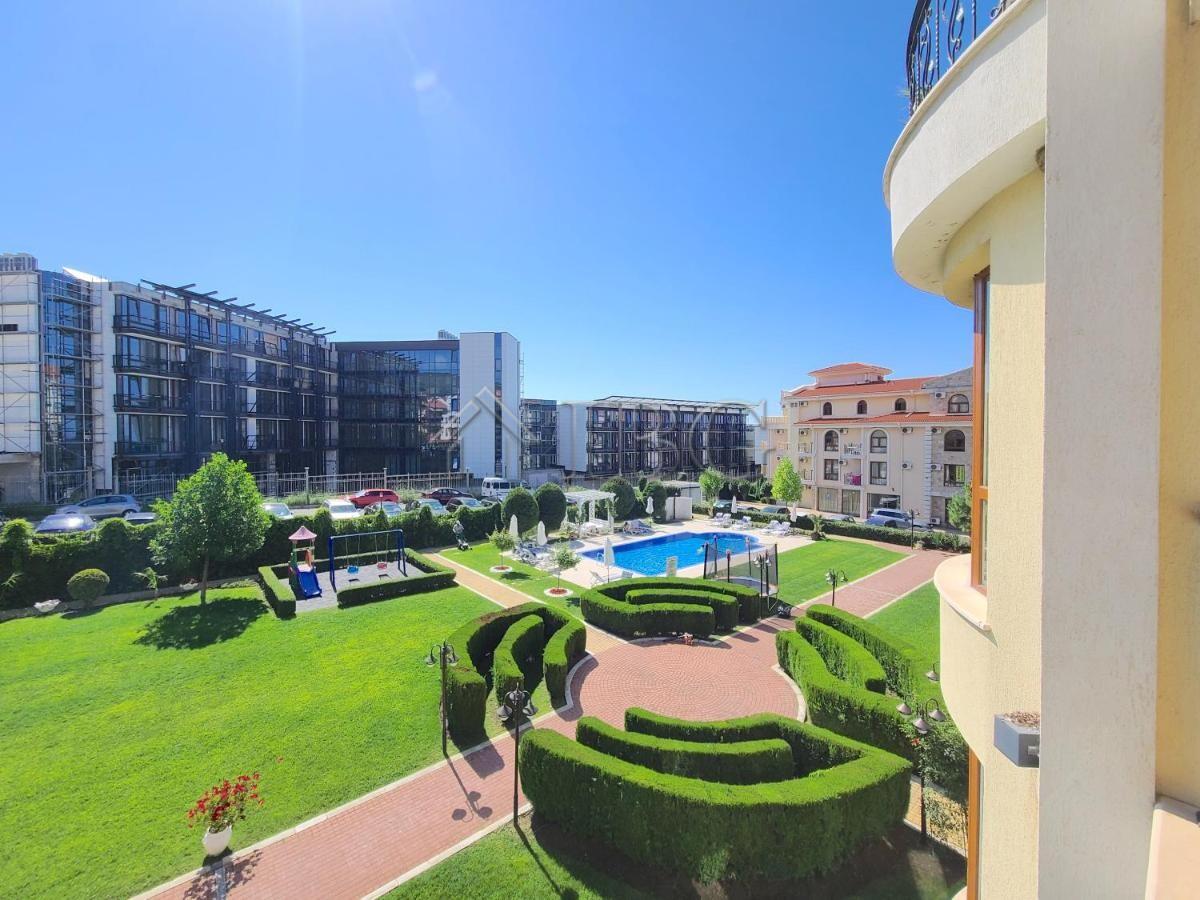 1-Bedroom Apartment for Sale Royal Bay 2, Sveti Vlas — photo 2