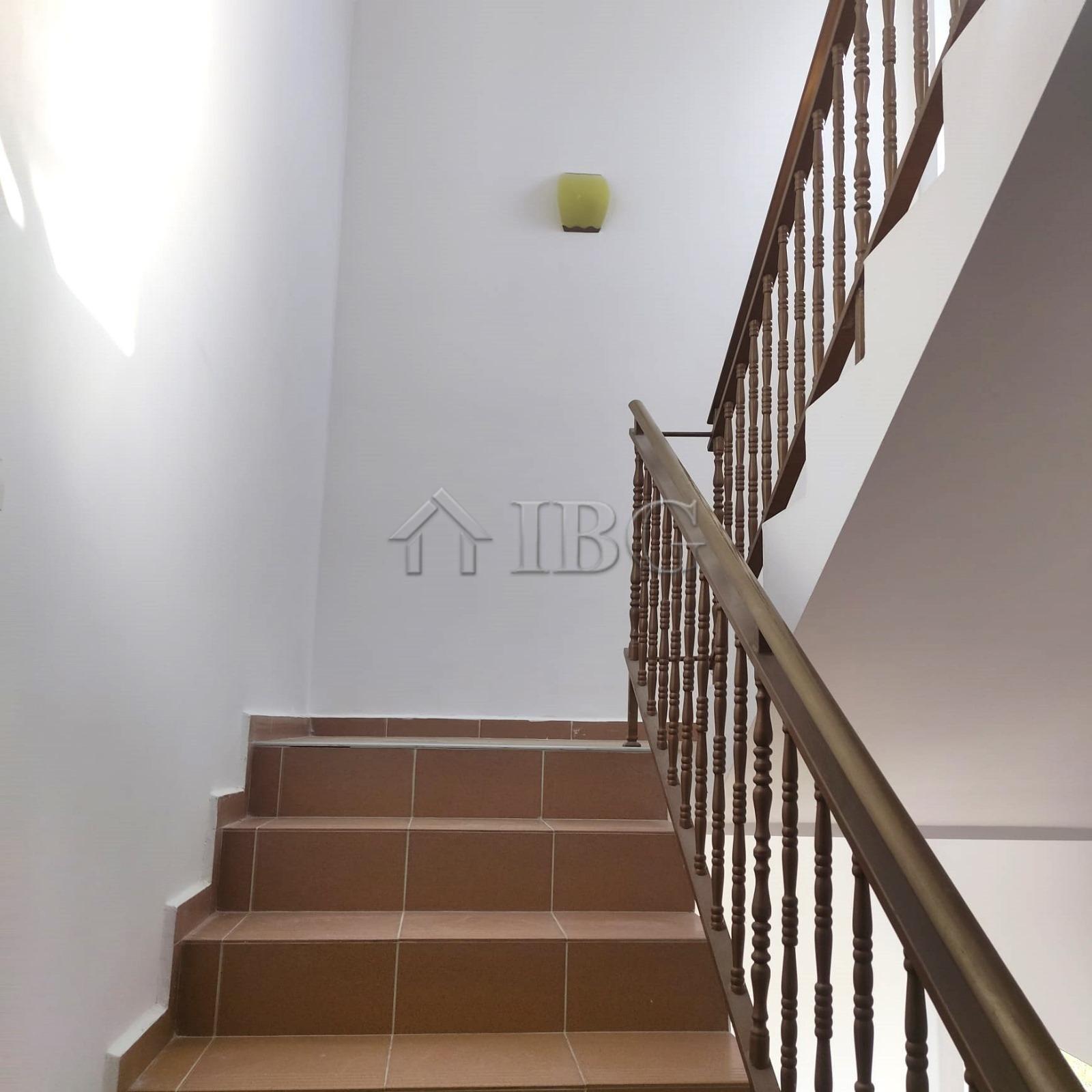 Renovated 3-Bedroom Semi-detached house close to the beach — photo 14 of 18