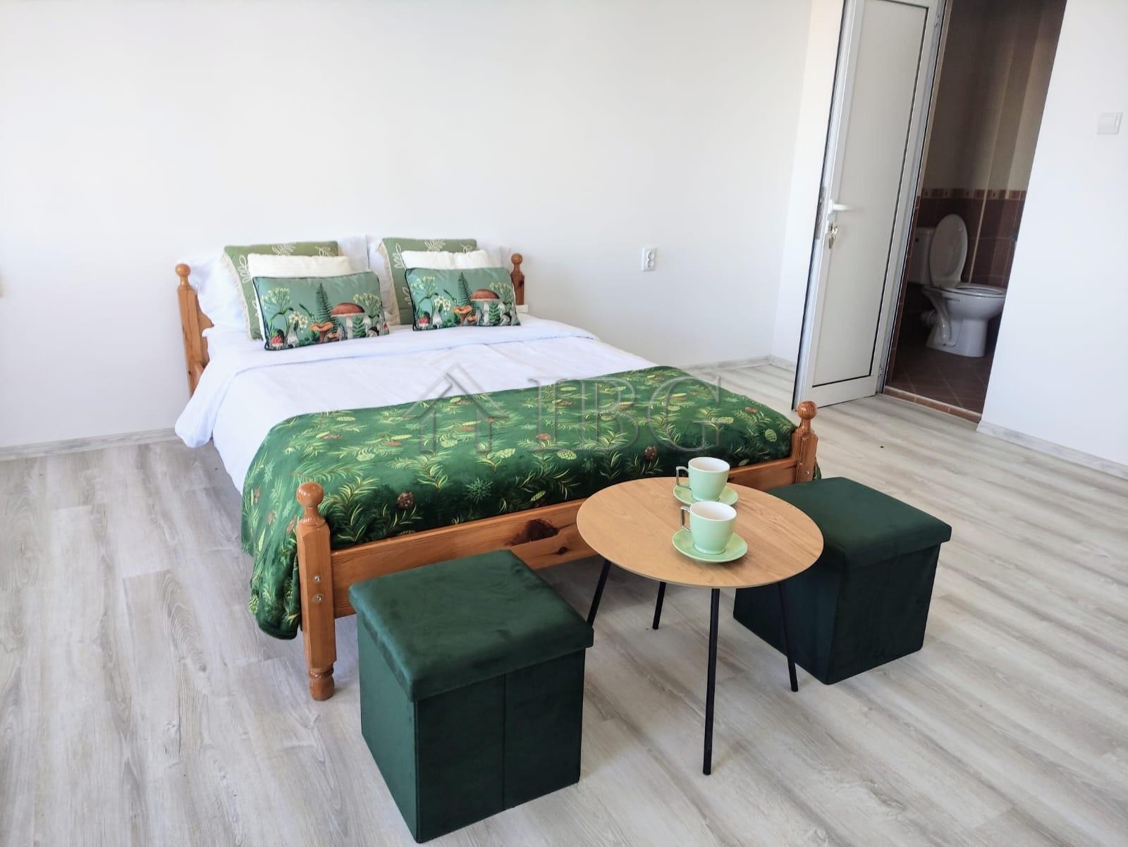 Renovated 3-Bedroom Semi-detached house close to the beach — photo 10 of 18
