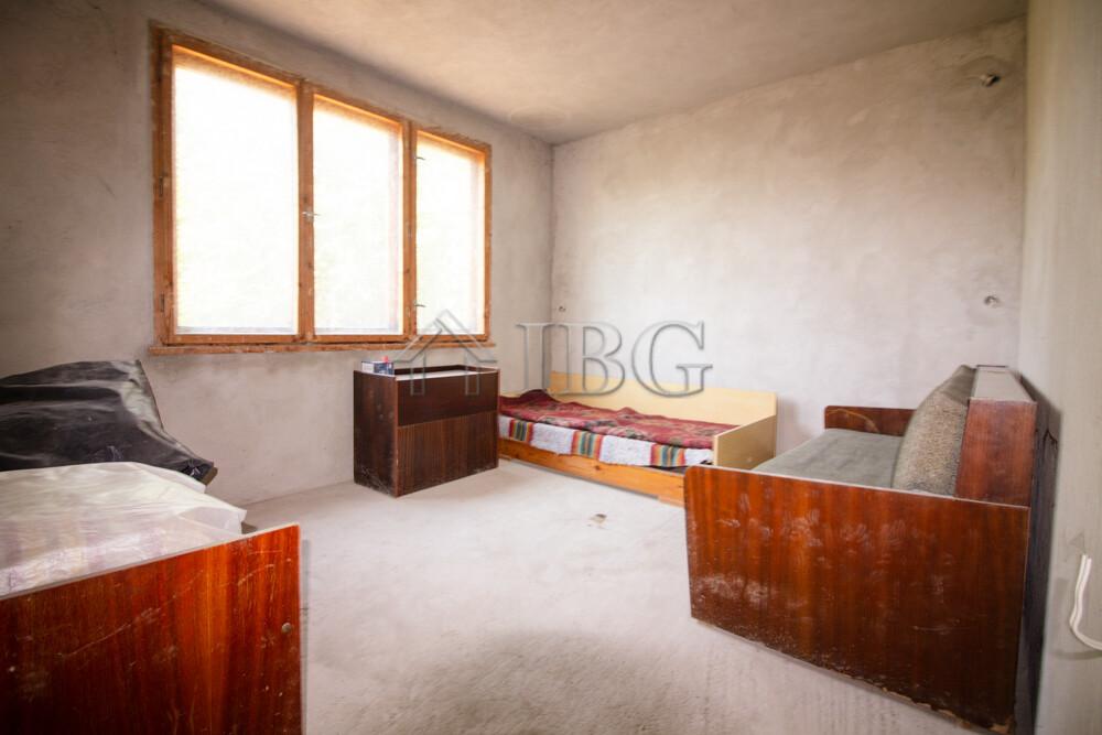 3 bed new built house with garage 10 minutes driving from Byala — photo 22 of 25