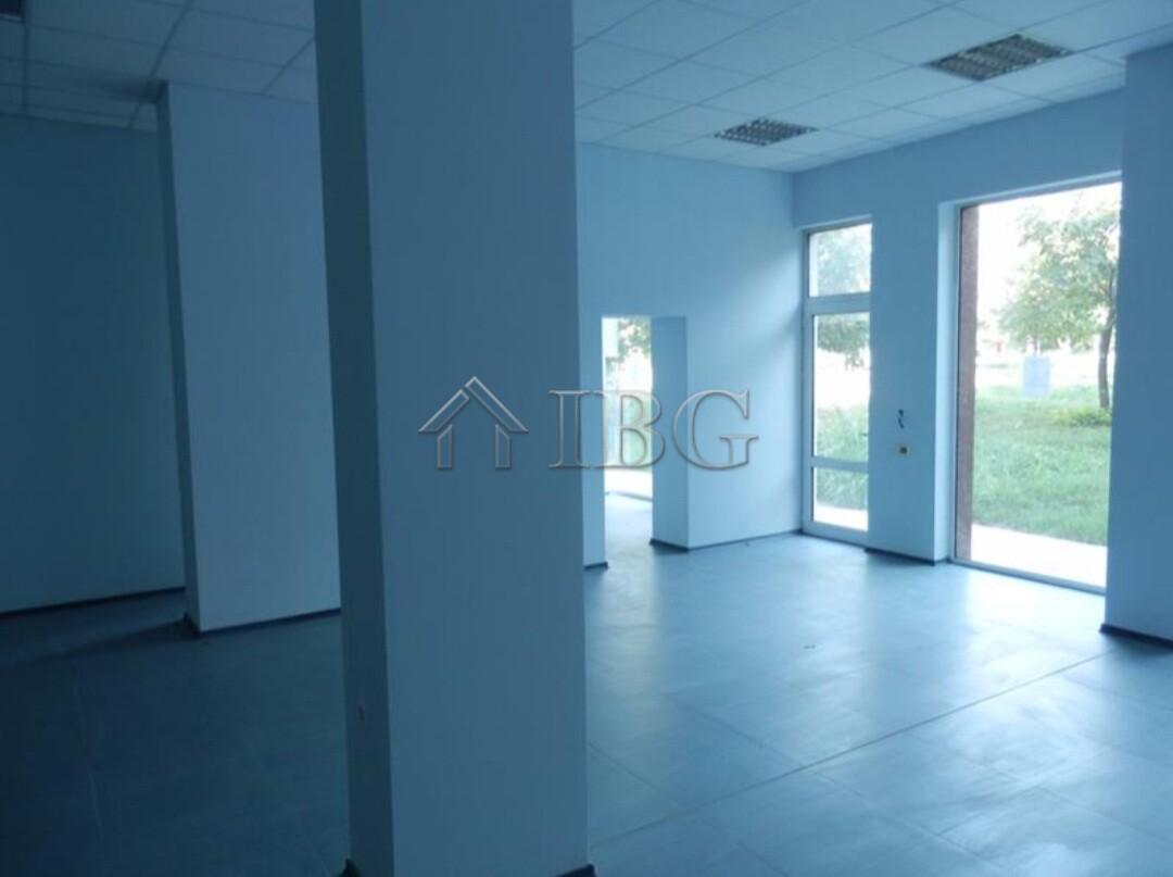 Large premise for rent in on the ground floor in Ruse city — photo 5