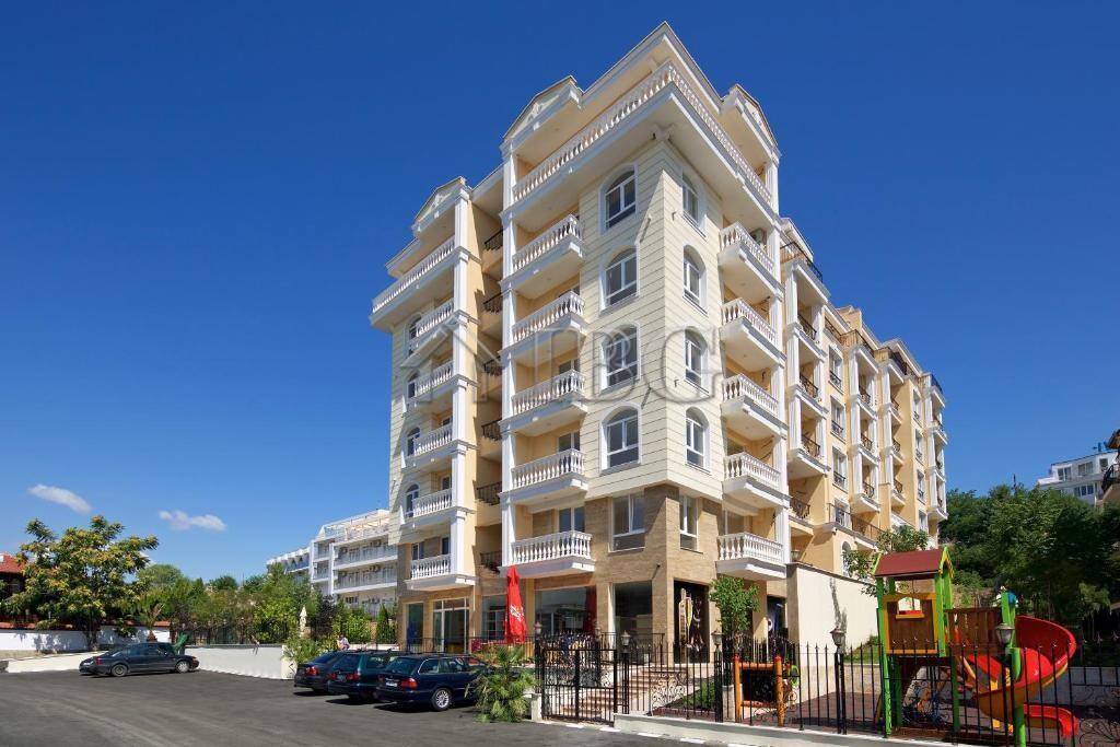 Luxury apartments in Villa Sardinia, Sveti Vlas — Sveti Vlas
