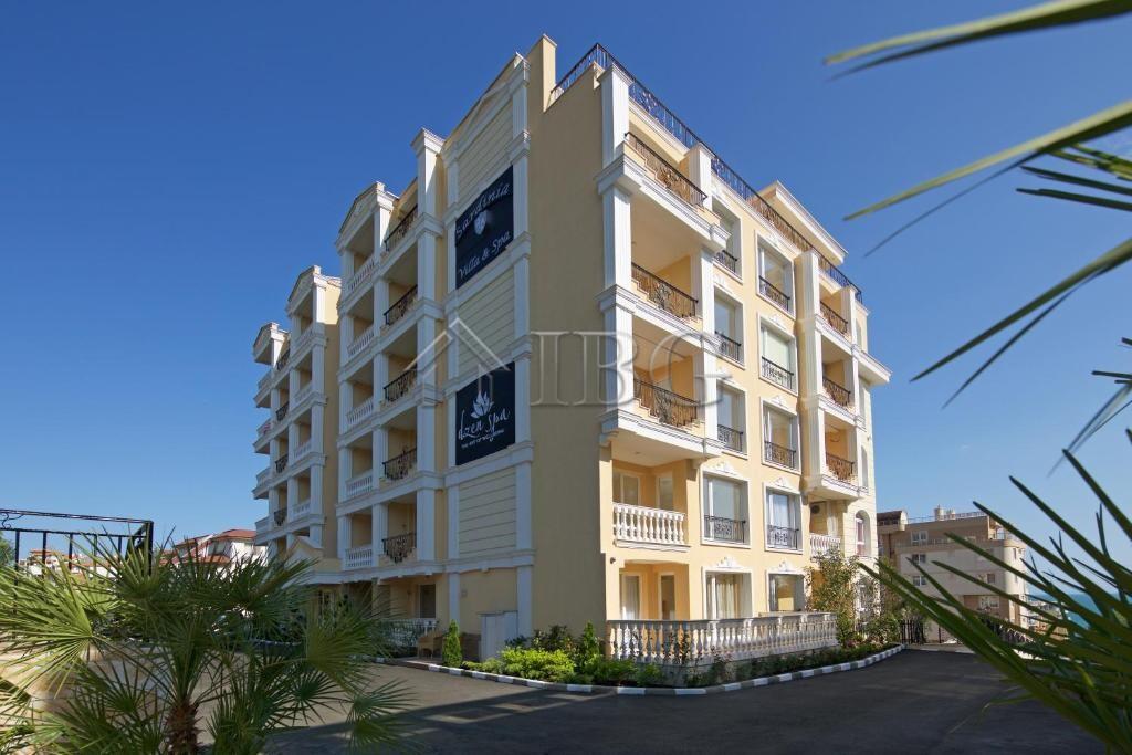 Luxury apartments in Villa Sardinia, Sveti Vlas — photo 17 of 25