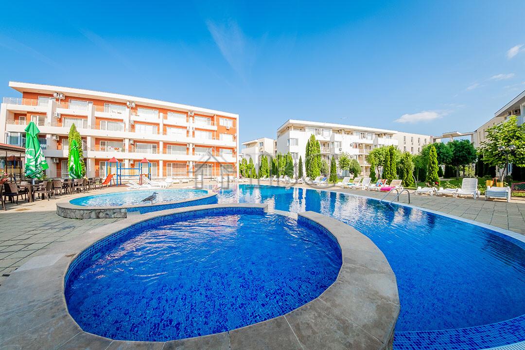 Furnished Studio in Holiday Fort Club, Sunny Beach — photo 10 of 19