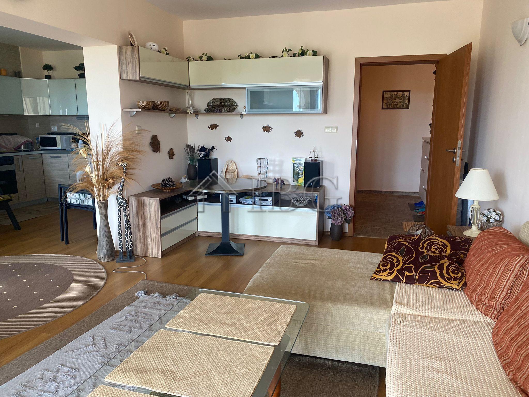Big apartment for sale in Chateau Del Mar, Sunny Beach — photo 6 of 25