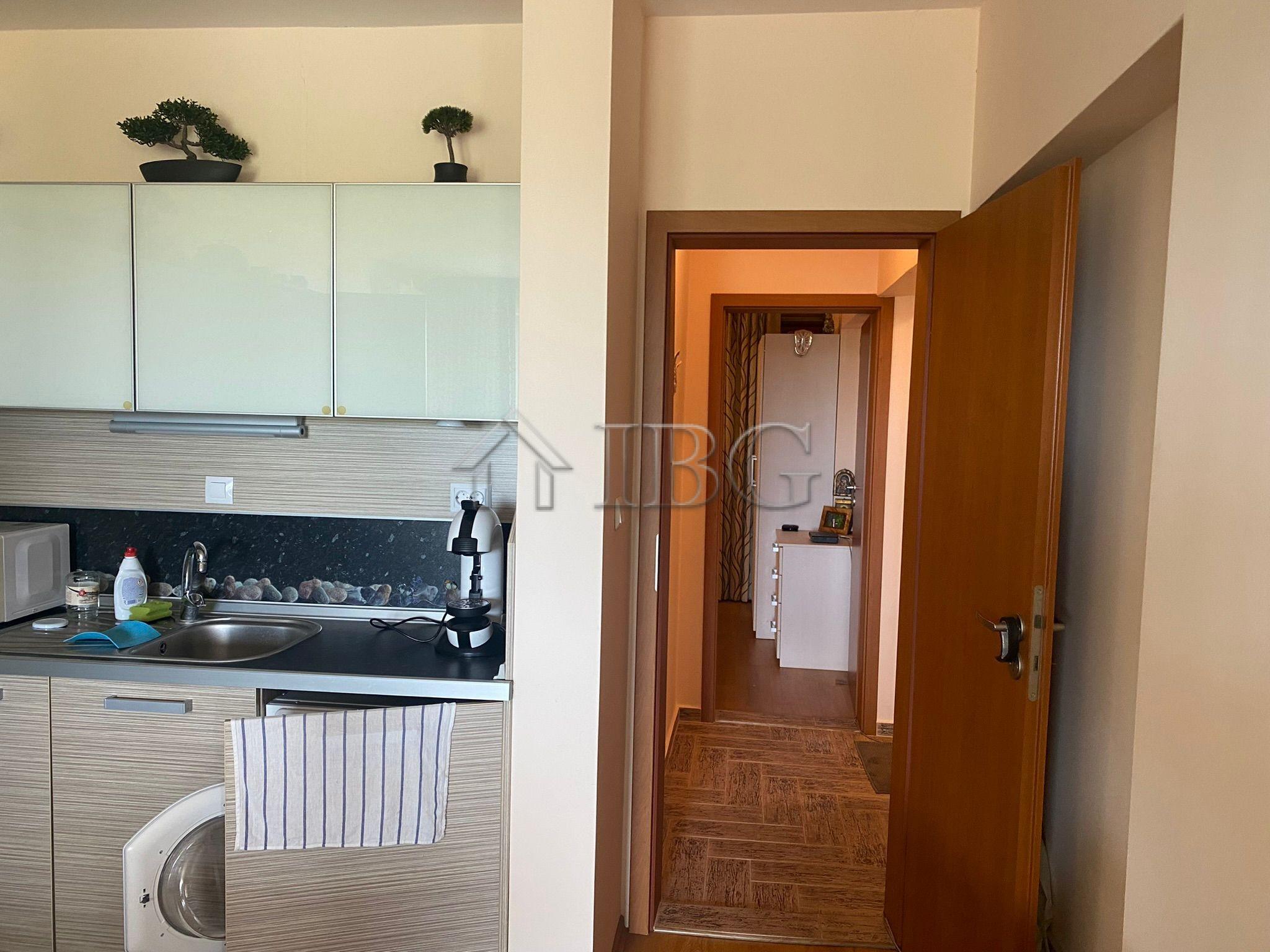 Big apartment for sale in Chateau Del Mar, Sunny Beach — photo 12 of 25