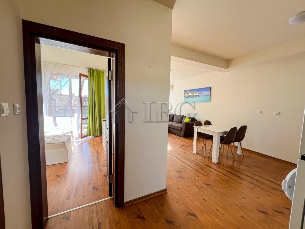 Apartment with pool and sea view in Panorama Bay 2, Sveti Vlas, 200 m from the sea — main photo