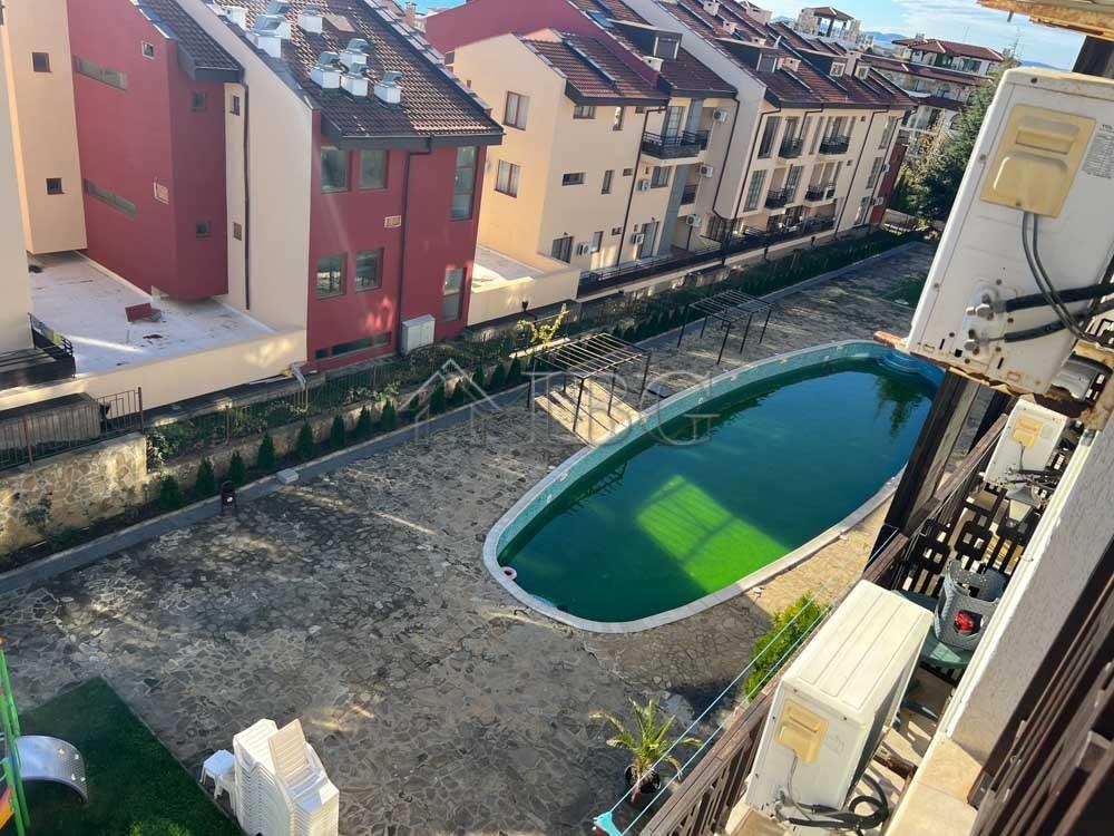 Apartment with pool and sea view in Panorama Bay 2, Sveti Vlas, 200 m from the sea — photo 6 of 23
