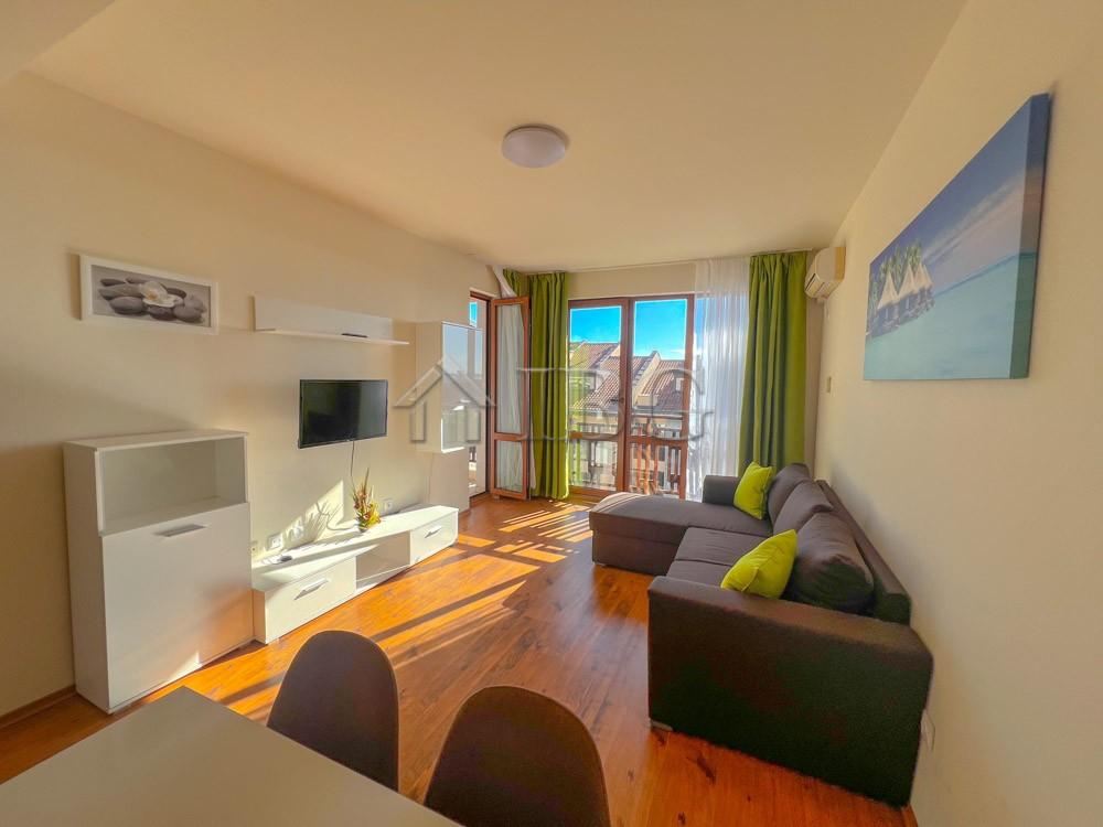 Apartment with pool and sea view in Panorama Bay 2, Sveti Vlas, 200 m from the sea — photo 19 of 23