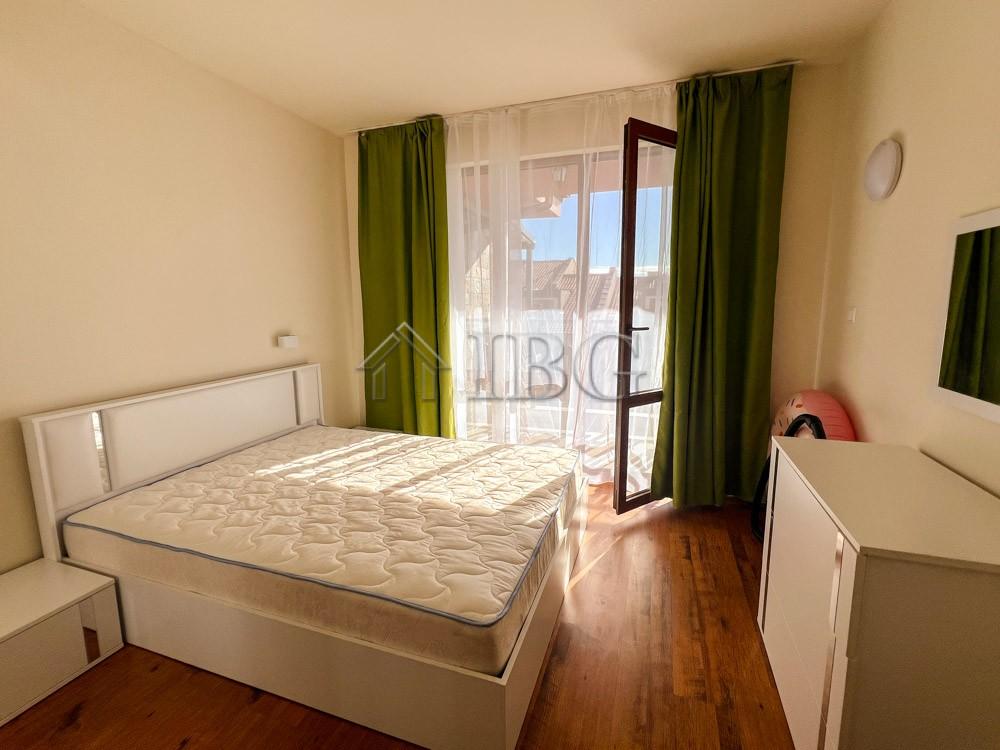 Apartment with pool and sea view in Panorama Bay 2, Sveti Vlas, 200 m from the sea — photo 22 of 23