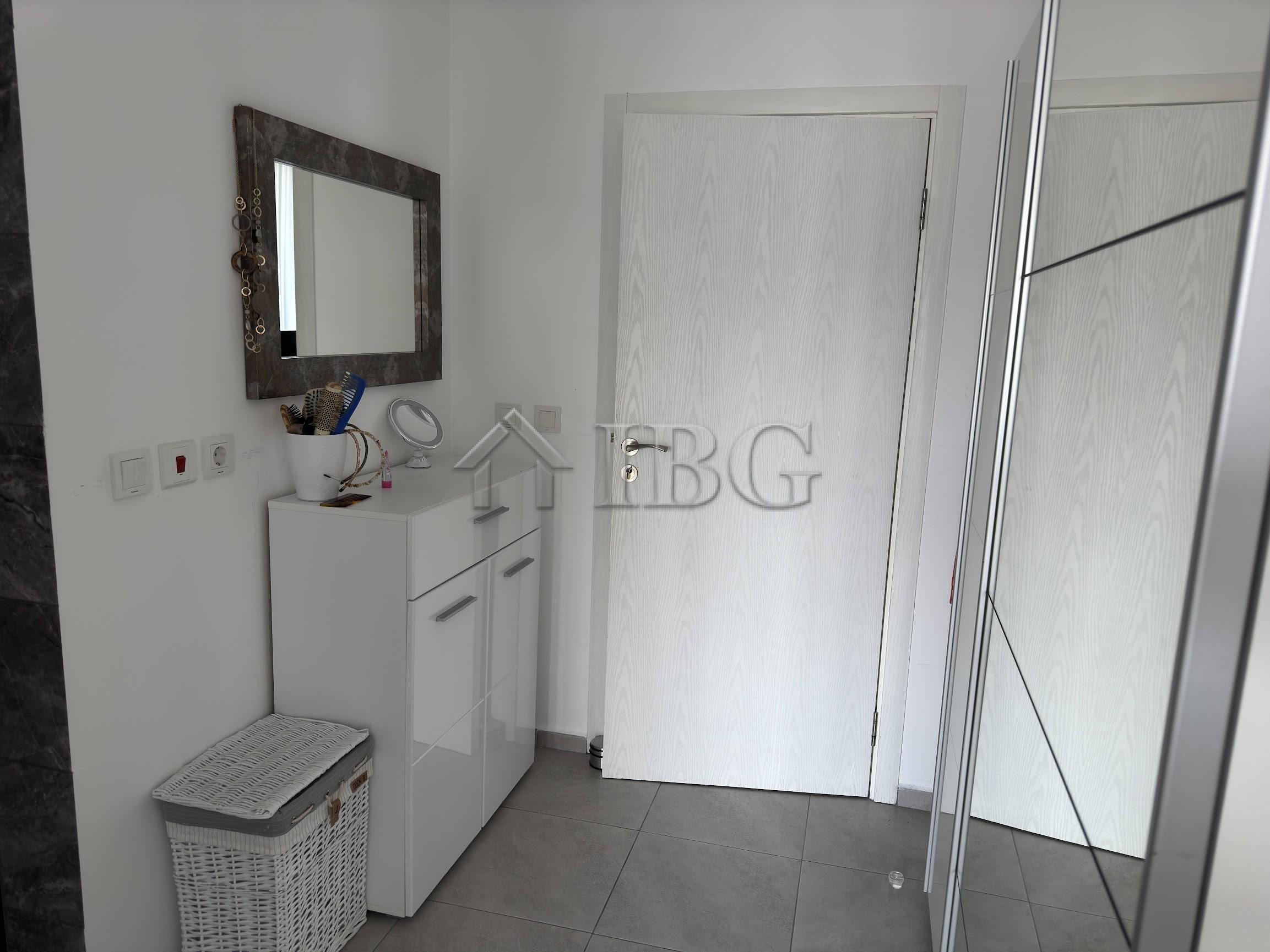 115 sq. m. Apartment with 2 bedrooms in Sun Gate, Sunny Beach — photo 21 of 25