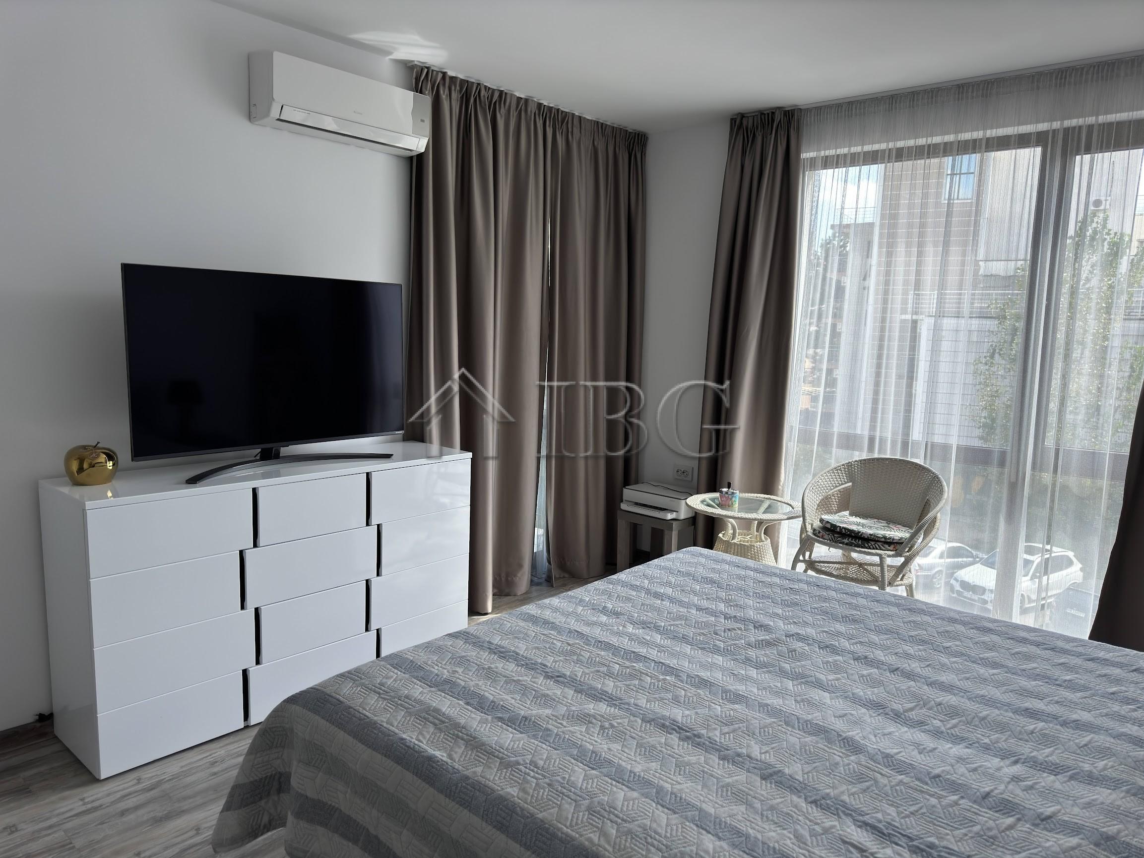 115 sq. m. Apartment with 2 bedrooms in Sun Gate, Sunny Beach — photo 23 of 25