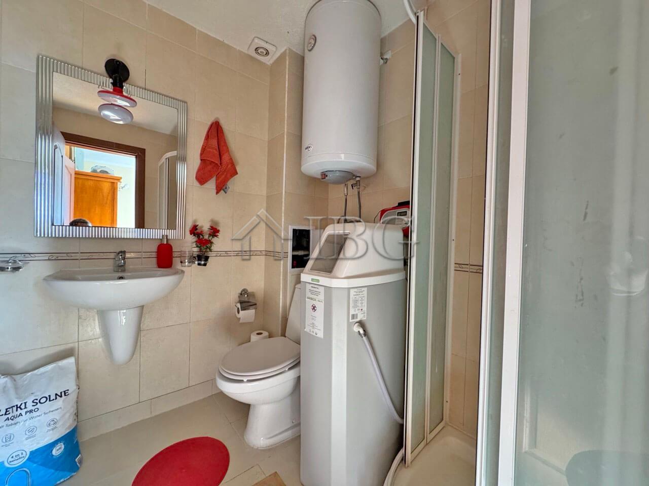 2-Bedroom, 2-Bathroom Apartment Bay View Villas, Kosharitsa — photo 12 of 25