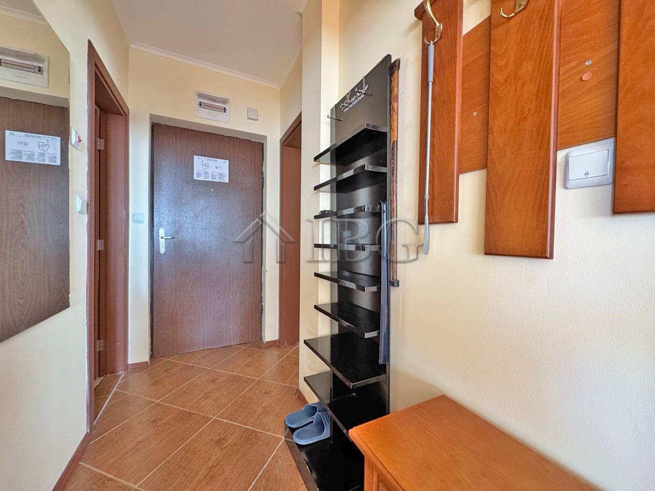 2-Bedroom, 2-Bathroom Apartment Bay View Villas, Kosharitsa — photo 16 of 25