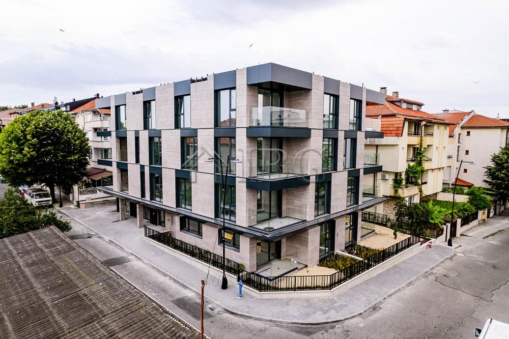 Luxury Beachfront Apartments and Garages for Sale in Nessebar Seascape Building — photo 12 of 17