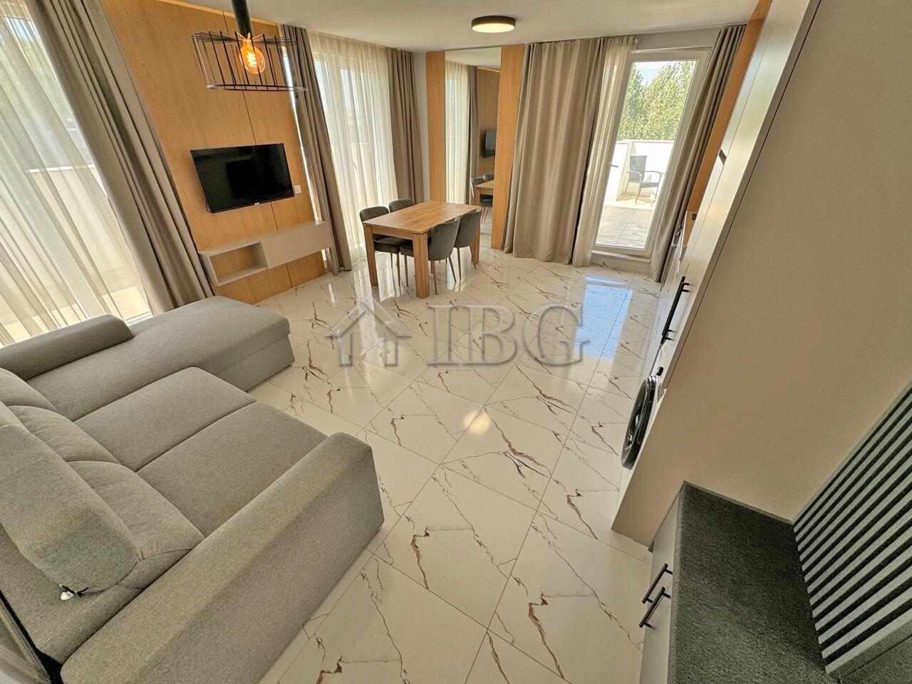 Emilia Romana Park Luxury Penthouse for Sale in Sunny Beach — photo 9 of 25