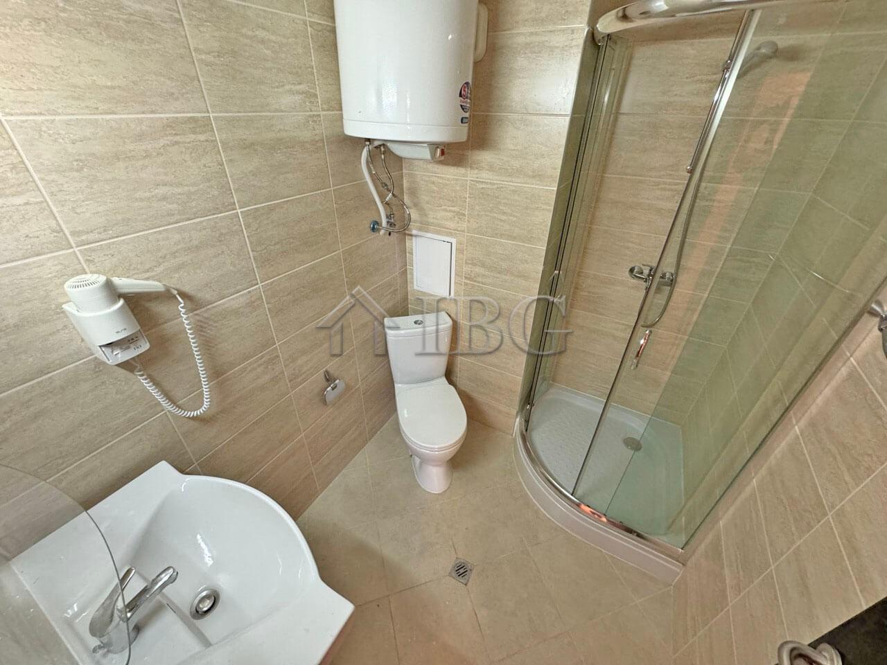 2-Room Apartment with Sea and Pool View in Luxor Complex, Sveti Vlas — photo 12 of 25
