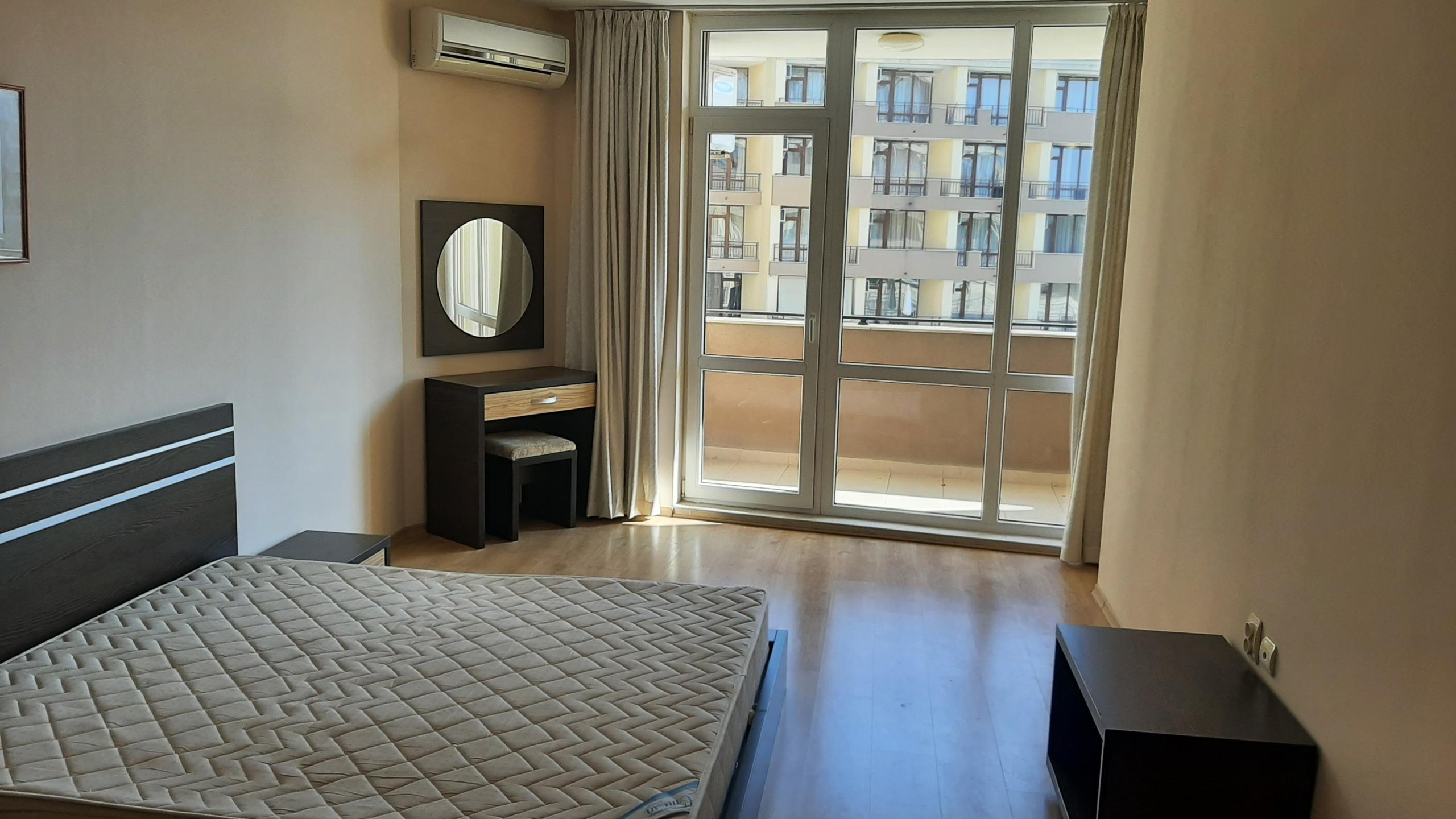 Spacious 1-Bedroom Apartment Luxor Complex, Sveti Vlas — photo 13 of 25