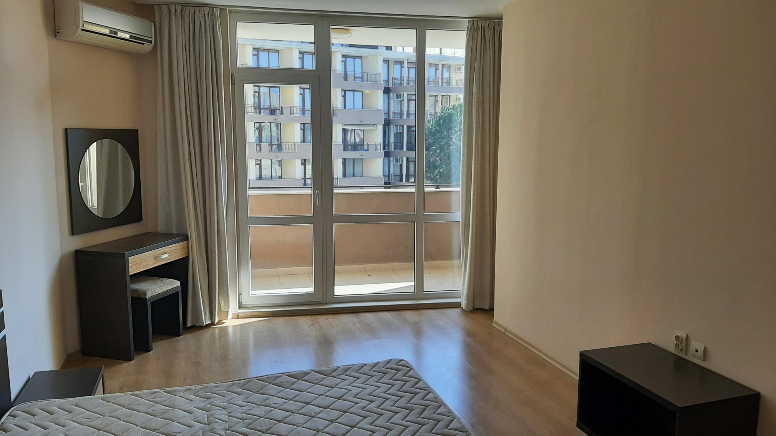Spacious 1-Bedroom Apartment Luxor Complex, Sveti Vlas — photo 15 of 25