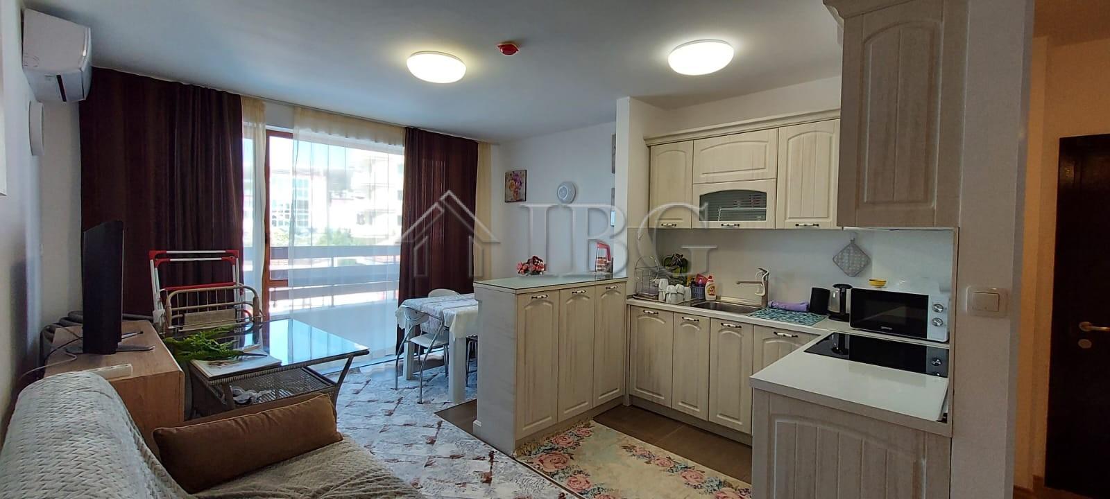 For sale: 2-bedroom apartment in Robinson Beach Elenite complex — photo 6 of 18