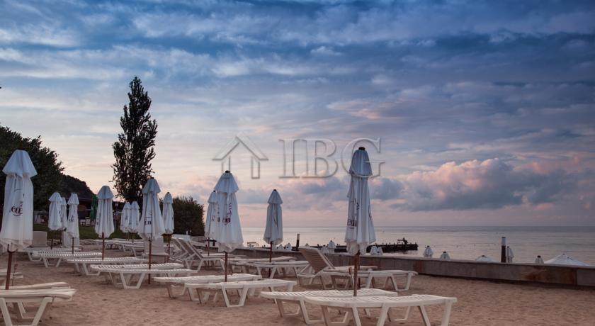 Stunning 2-Bedroom Apartment with Garden & Sea View Garden of Eden, Sveti Vlas — photo 13 of 25