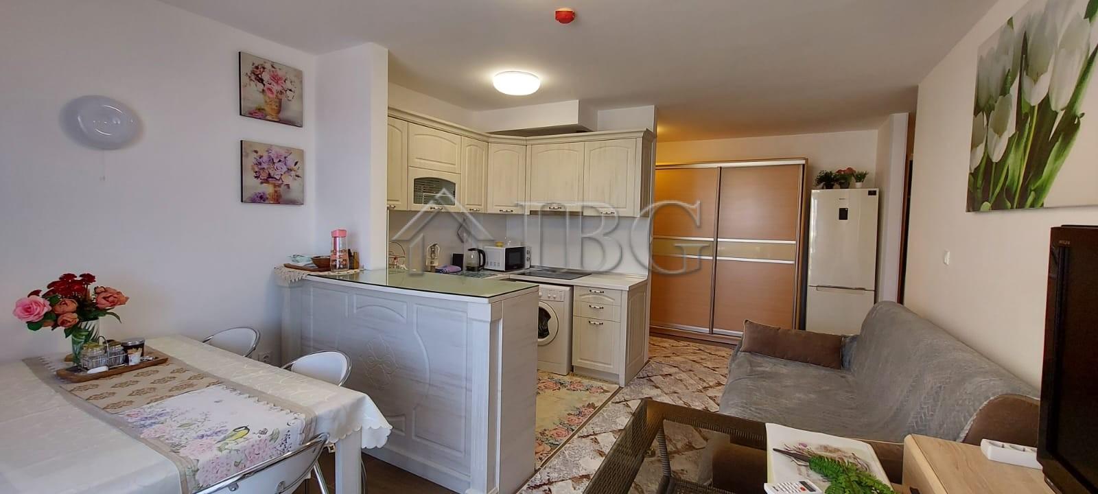 For sale: 2-bedroom apartment in Robinson Beach Elenite complex — photo 15 of 18