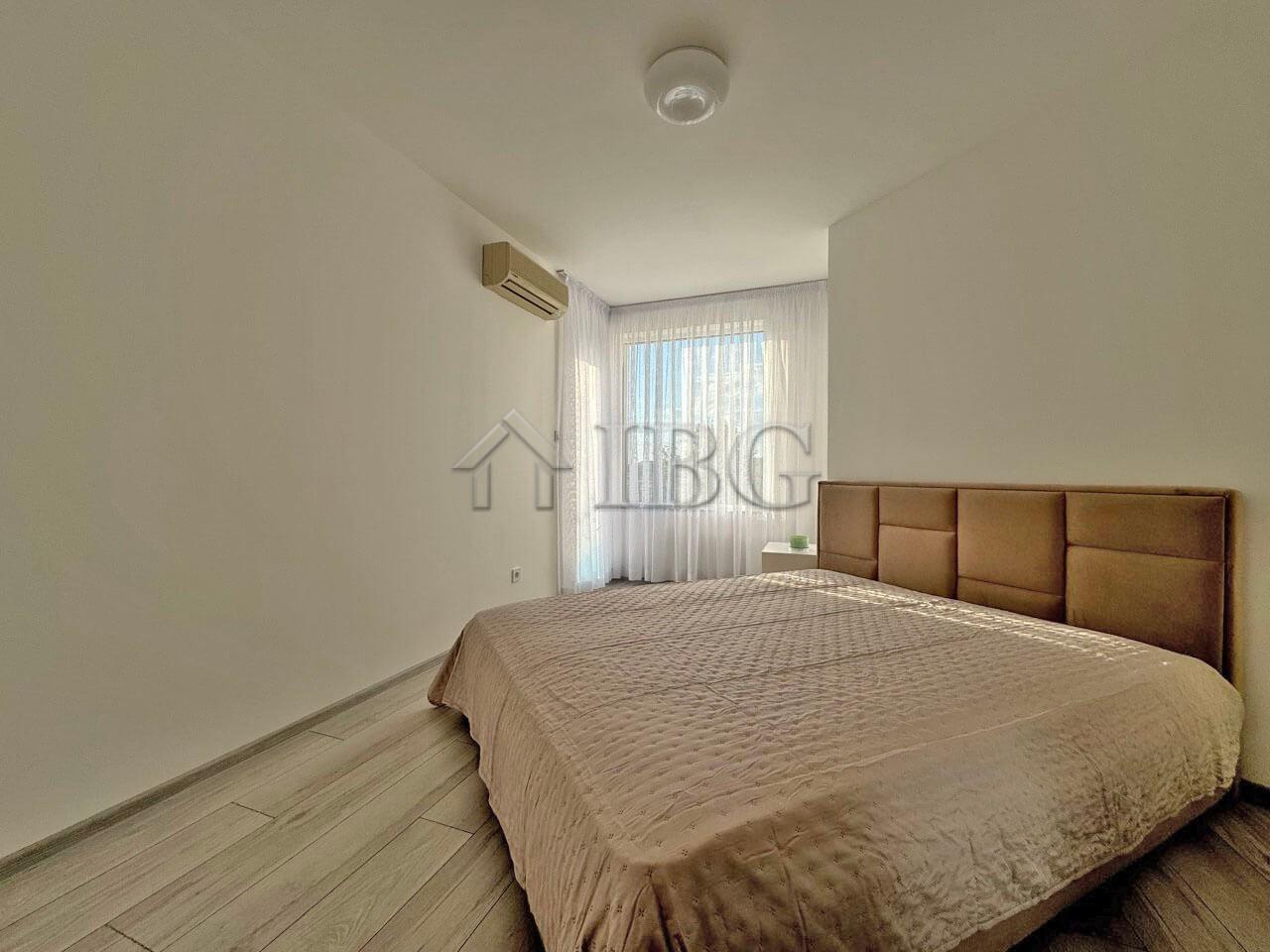 Two-Bedroom Apartment in the Complex “Oasis” - First Line, Ravda — photo 3