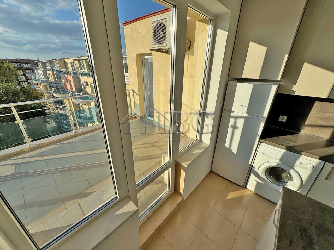 Two-Bedroom Apartment in the Complex “Oasis” - First Line, Ravda — photo 9 of 20