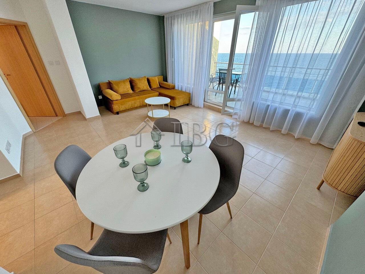 Two-Bedroom Apartment in the Complex “Oasis” - First Line, Ravda — photo 16 of 20