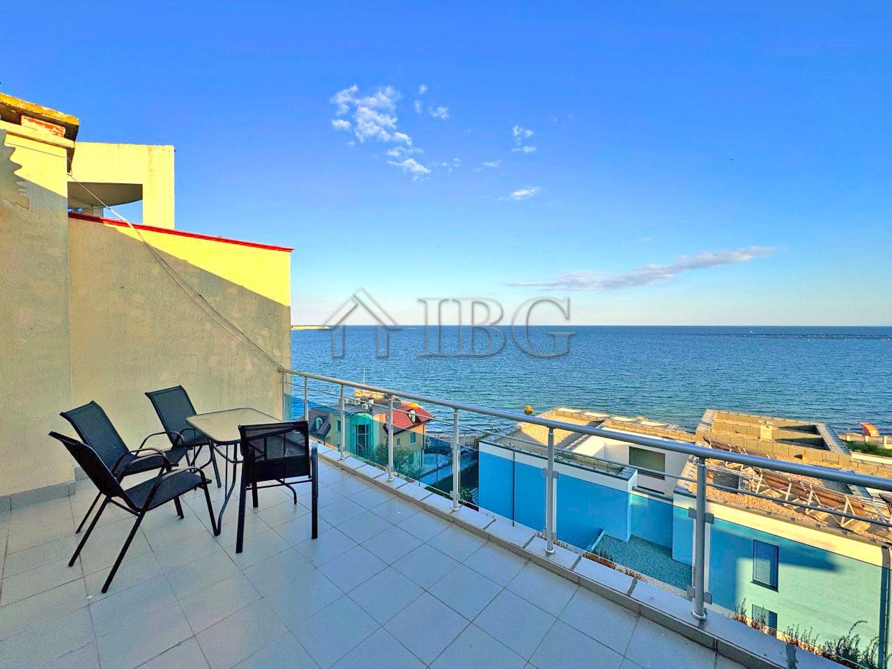 Two-Bedroom Apartment in the Complex “Oasis” - First Line, Ravda — Ravda