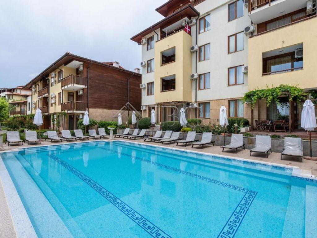 For sale: A furnished two-bedroom apartment with a sea view in the Garden of Eden complex, Sveti Vlas. — photo 25 of 25