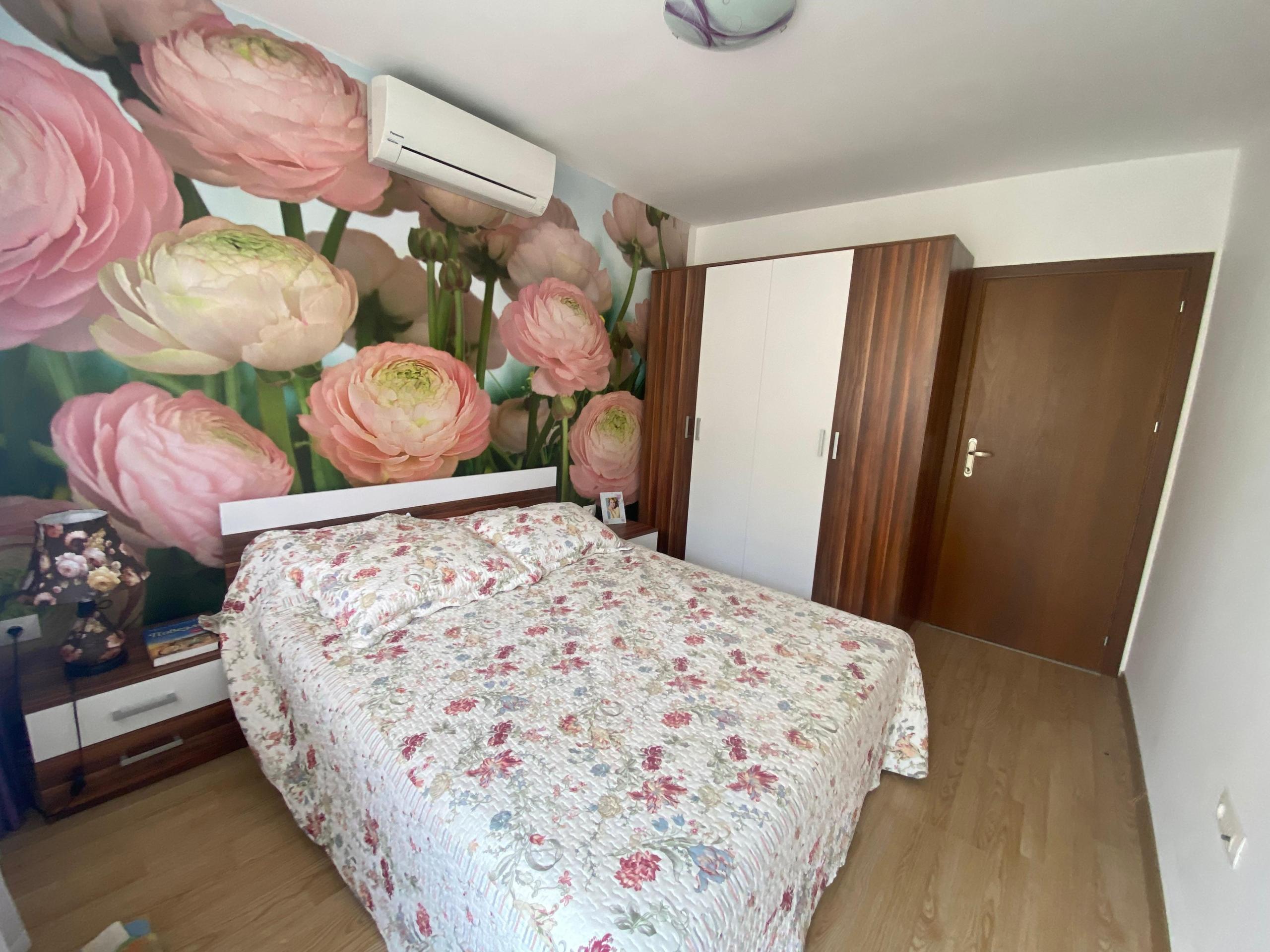 For sale: A furnished two-bedroom apartment with a sea view in the Garden of Eden complex, Sveti Vlas. — photo 19 of 25