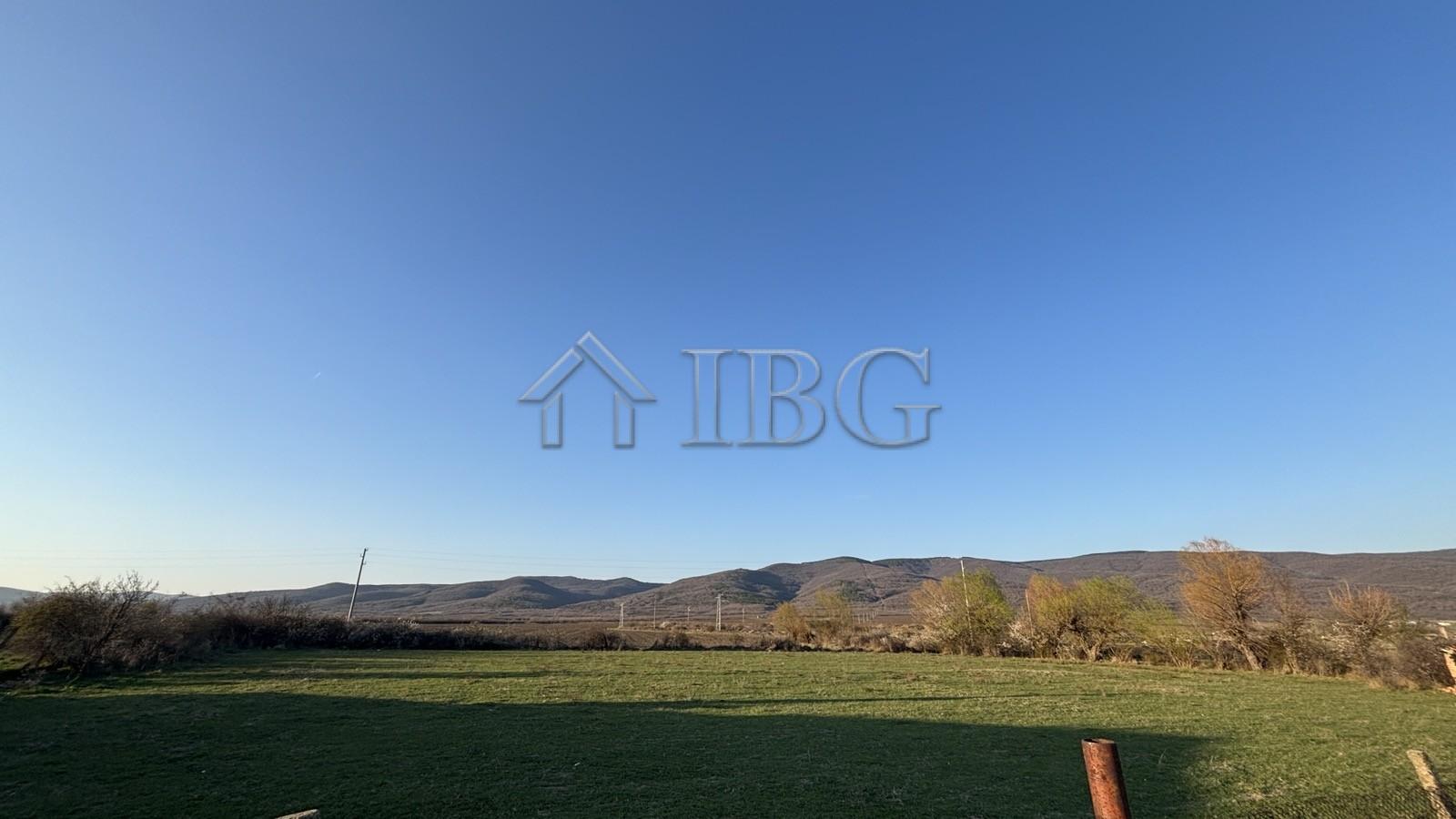 For Sale: Prime Residential Plot in the Village of Orizare, Just 12 km from Sunny Beach — photo 2