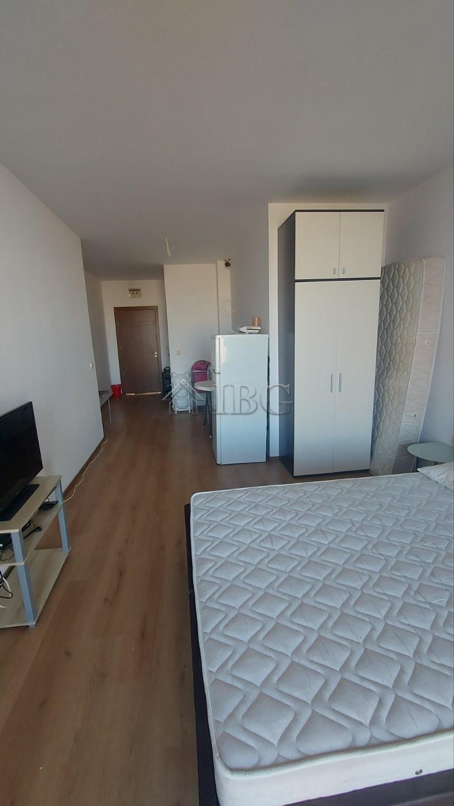 Spacious Studio in the complex Sunny view south, Sunny beach — photo 2