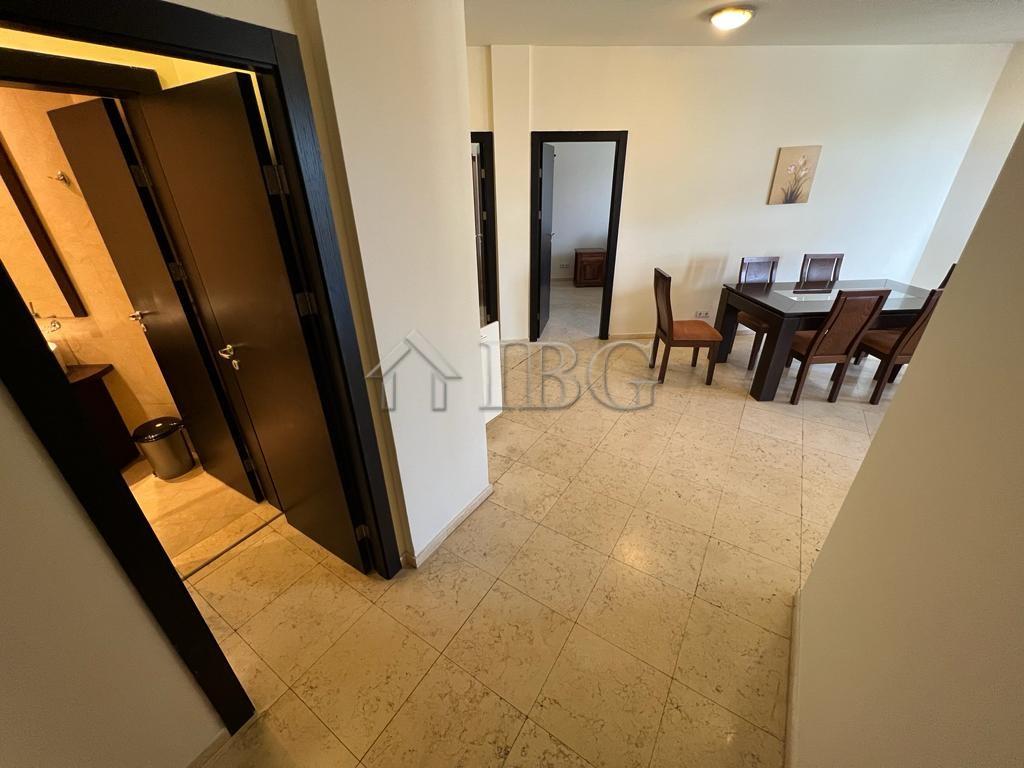 For sale: A two-bedroom apartment just 50 meters from the beach in Sveti Vlas, Bulgaria. — photo 6