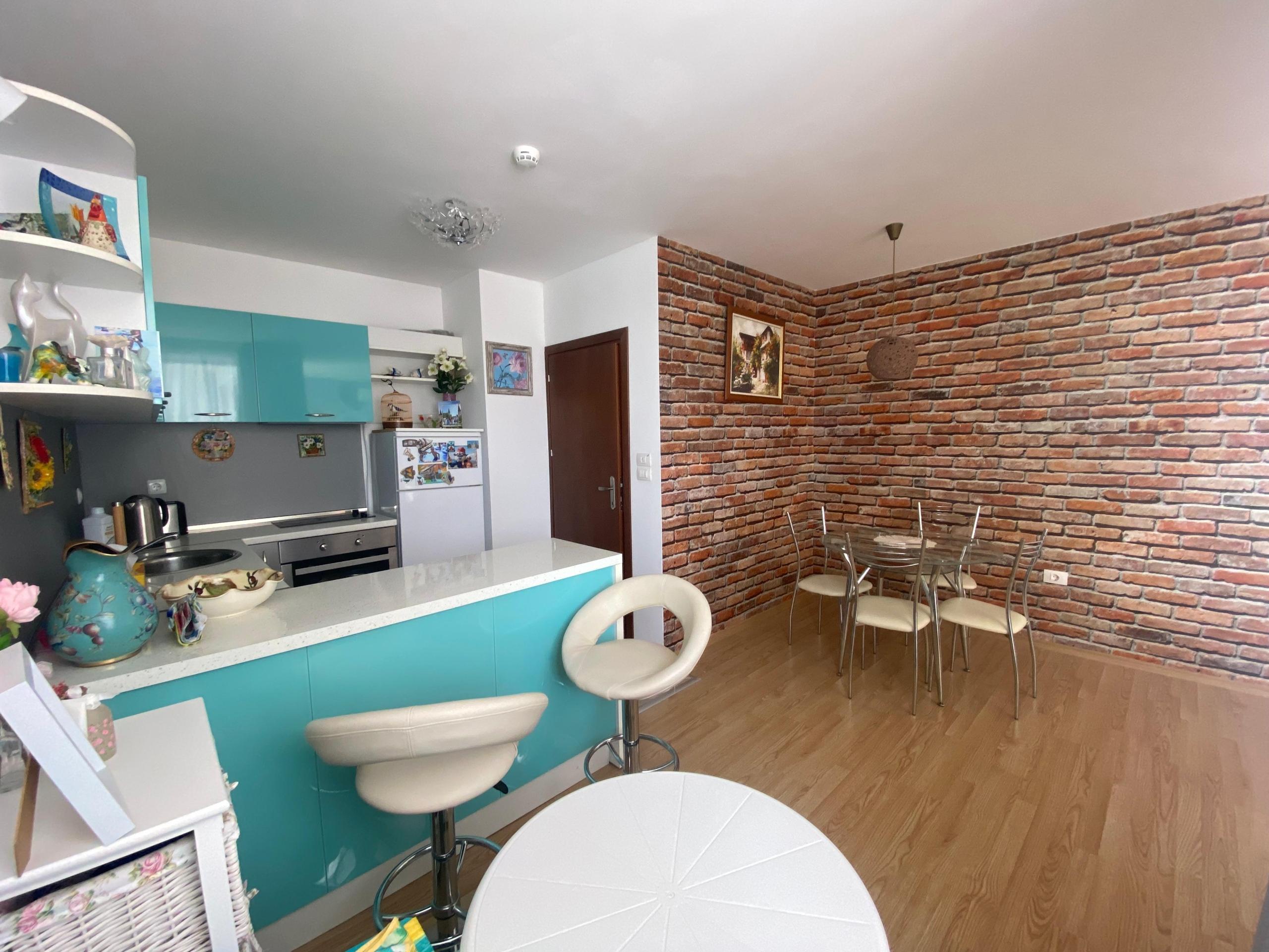 For sale: A furnished two-bedroom apartment with a sea view in the Garden of Eden complex, Sveti Vlas. — photo 8 of 25