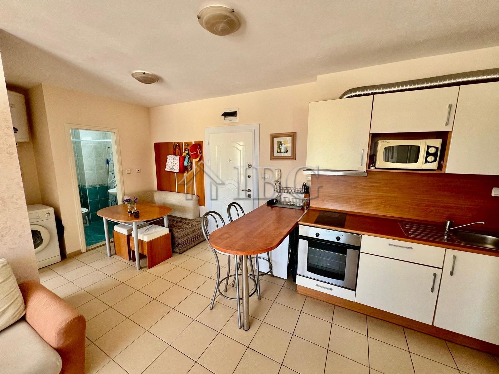 Two-Bedroom Apartment in Sea Dreams Complex, Sunny Beach — photo 4