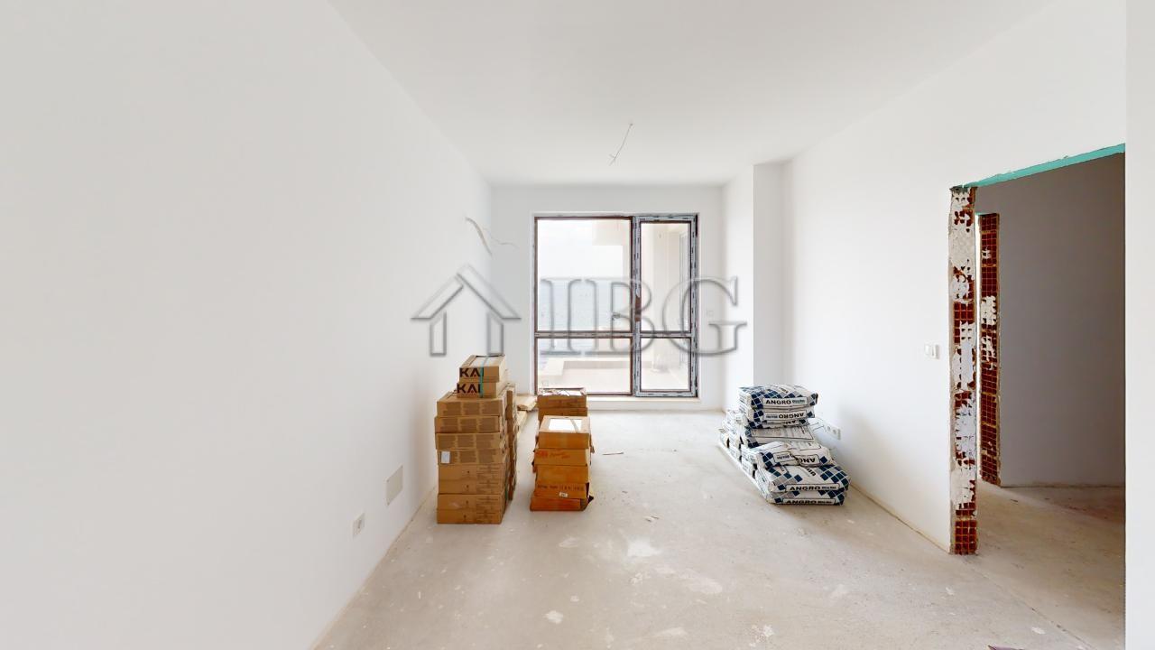 Amazing apartment with sea view in Villa Metara, Ravda — photo 21 of 24