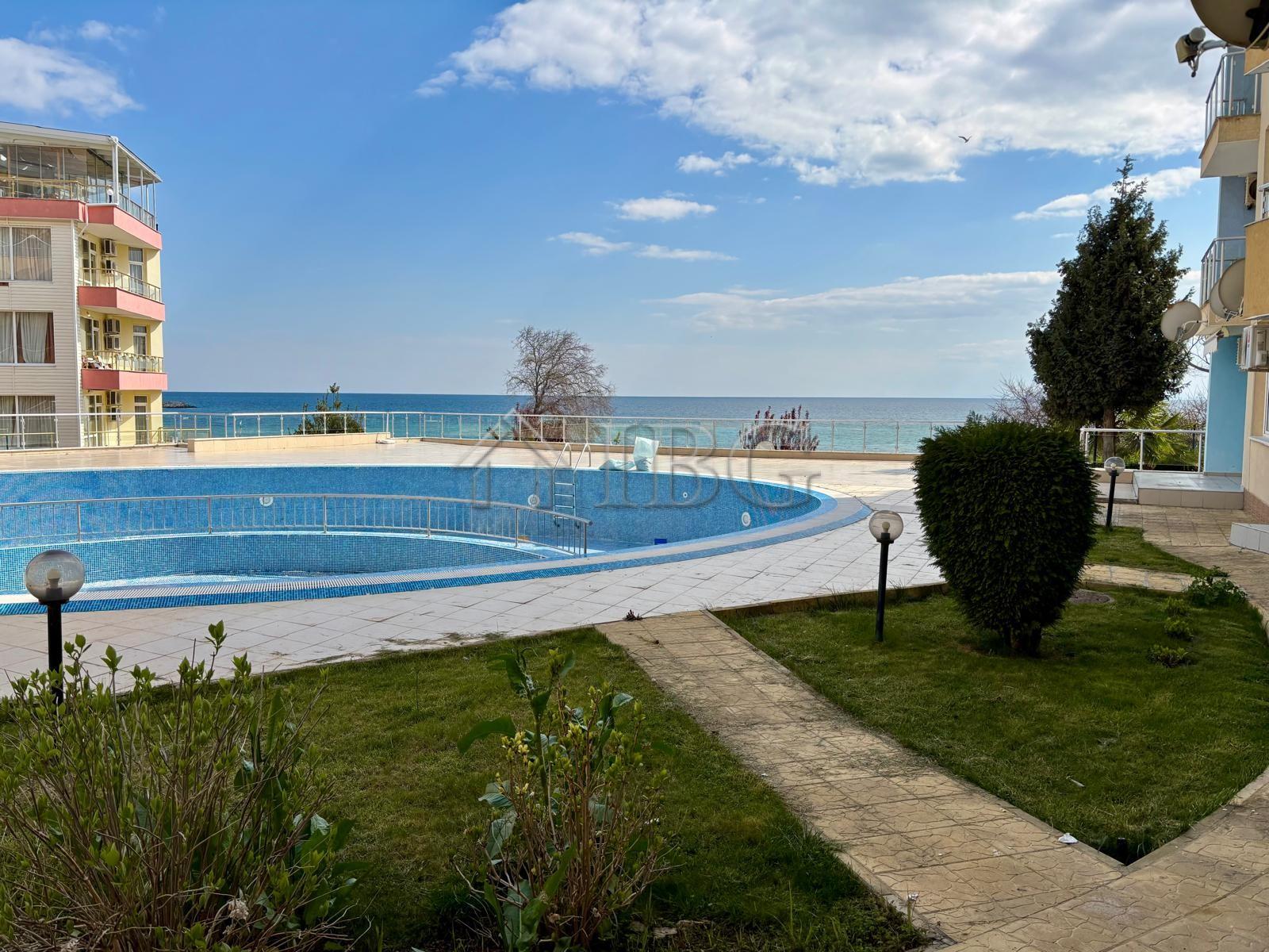 Apartment with Panoramic Sea View & Direct Beach Access - Lucky-2 Complex, Sveti vlas — photo 2
