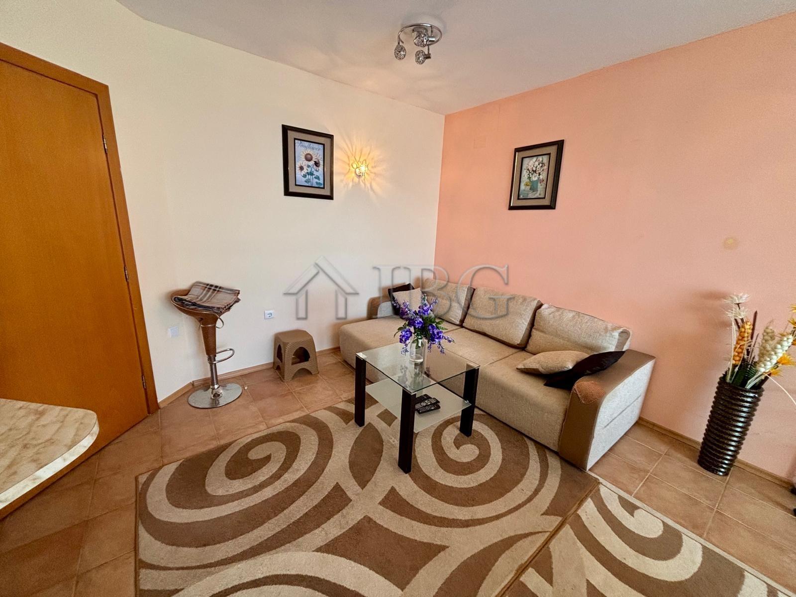 Apartment with Panoramic Sea View & Direct Beach Access - Lucky-2 Complex, Sveti vlas — photo 10 of 25