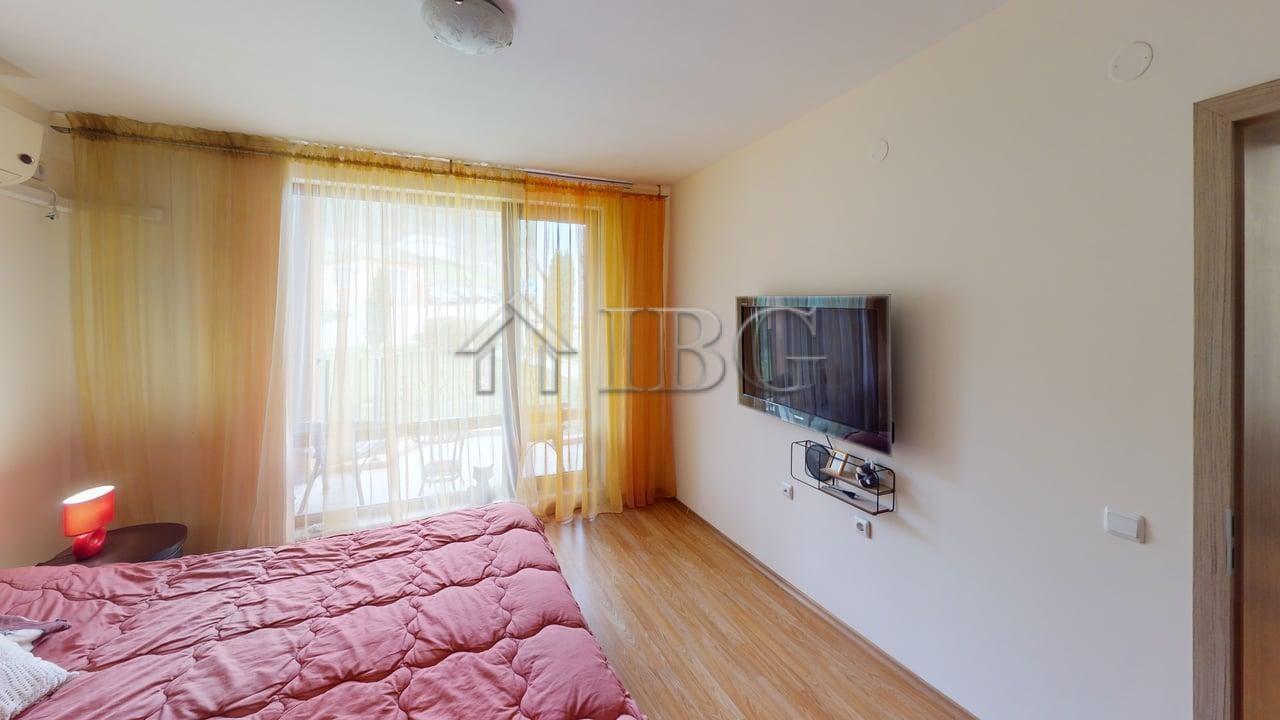 One-Bedroom Apartment for Sale in Sea Fort Club, Sveti Vlas — photo 19 of 25