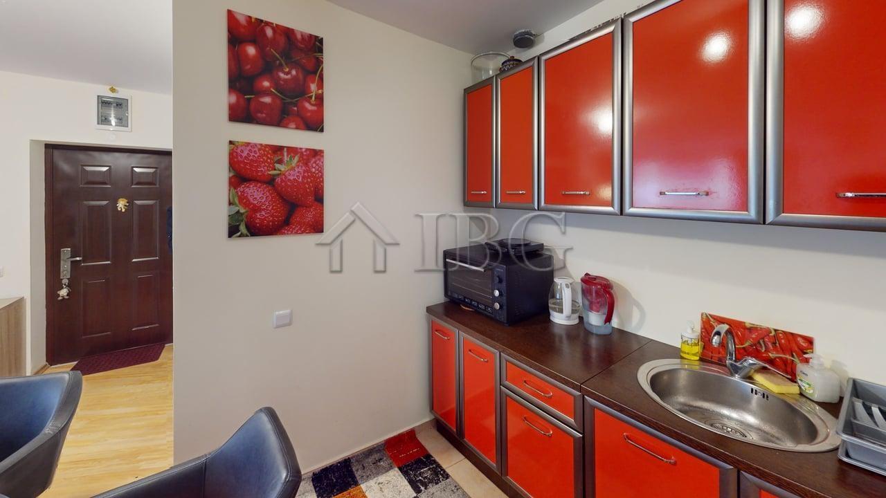 One-Bedroom Apartment for Sale in Sea Fort Club, Sveti Vlas — photo 13 of 25