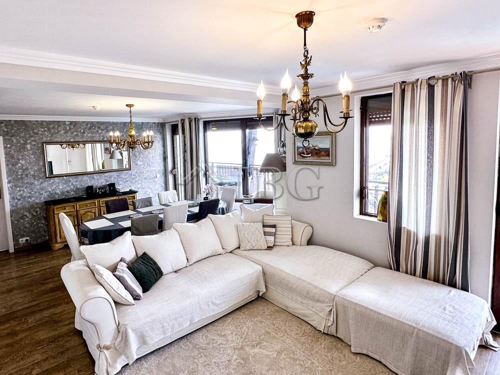 Apartment with 3 Bedrooms (3+1) Big Terrace with Jacuzzi and Frontal Sea View Manastira 2, Sveti Vlas — photo 12 of 25