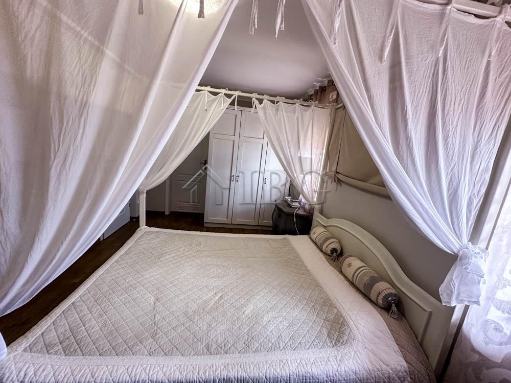 Apartment with 3 Bedrooms (3+1) Big Terrace with Jacuzzi and Frontal Sea View Manastira 2, Sveti Vlas — photo 16 of 25