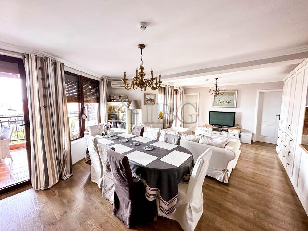 Apartment with 3 Bedrooms (3+1) Big Terrace with Jacuzzi and Frontal Sea View Manastira 2, Sveti Vlas — photo 8 of 25