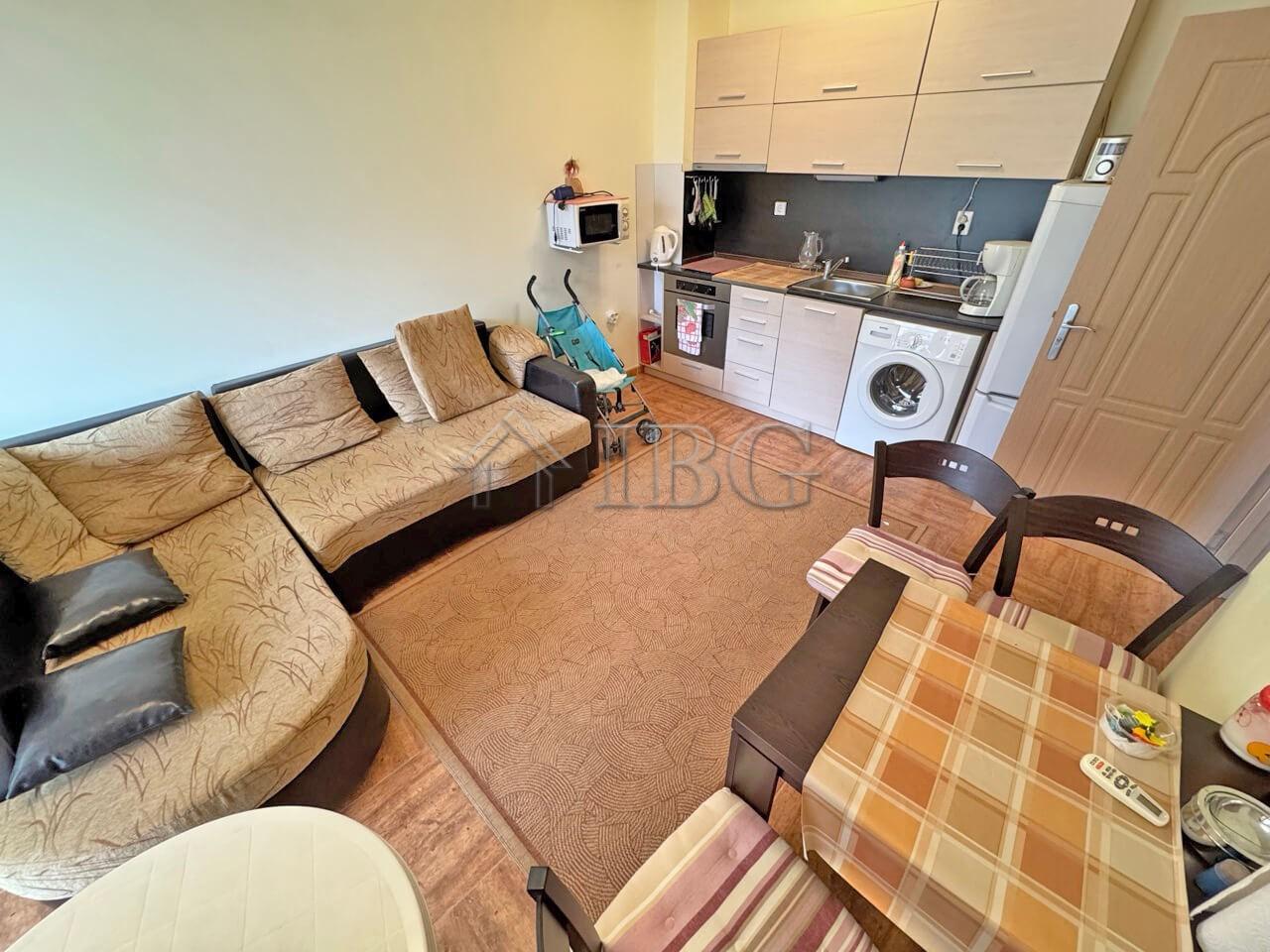 1-Bedroom Apartment for Sale Royal Bay 2, Sveti Vlas — photo 8 of 14