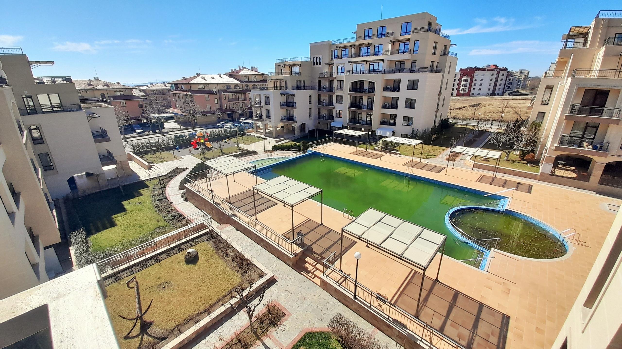 Excellent One Bedroom apartment with pool view in Sorento Sole Mare, Sveti Vlas — photo 19 of 25
